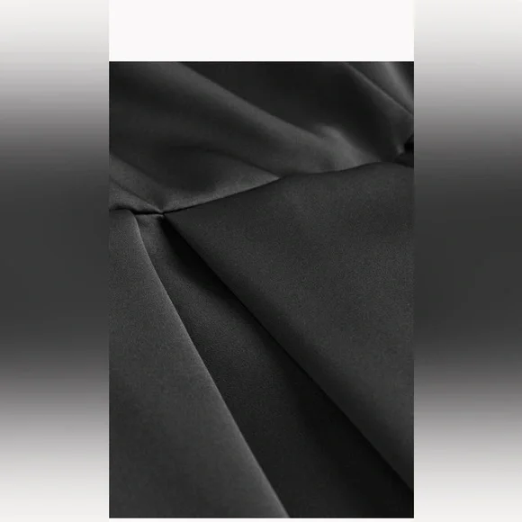 H&M STRAPLESS DRESS - Picture 5 of 9